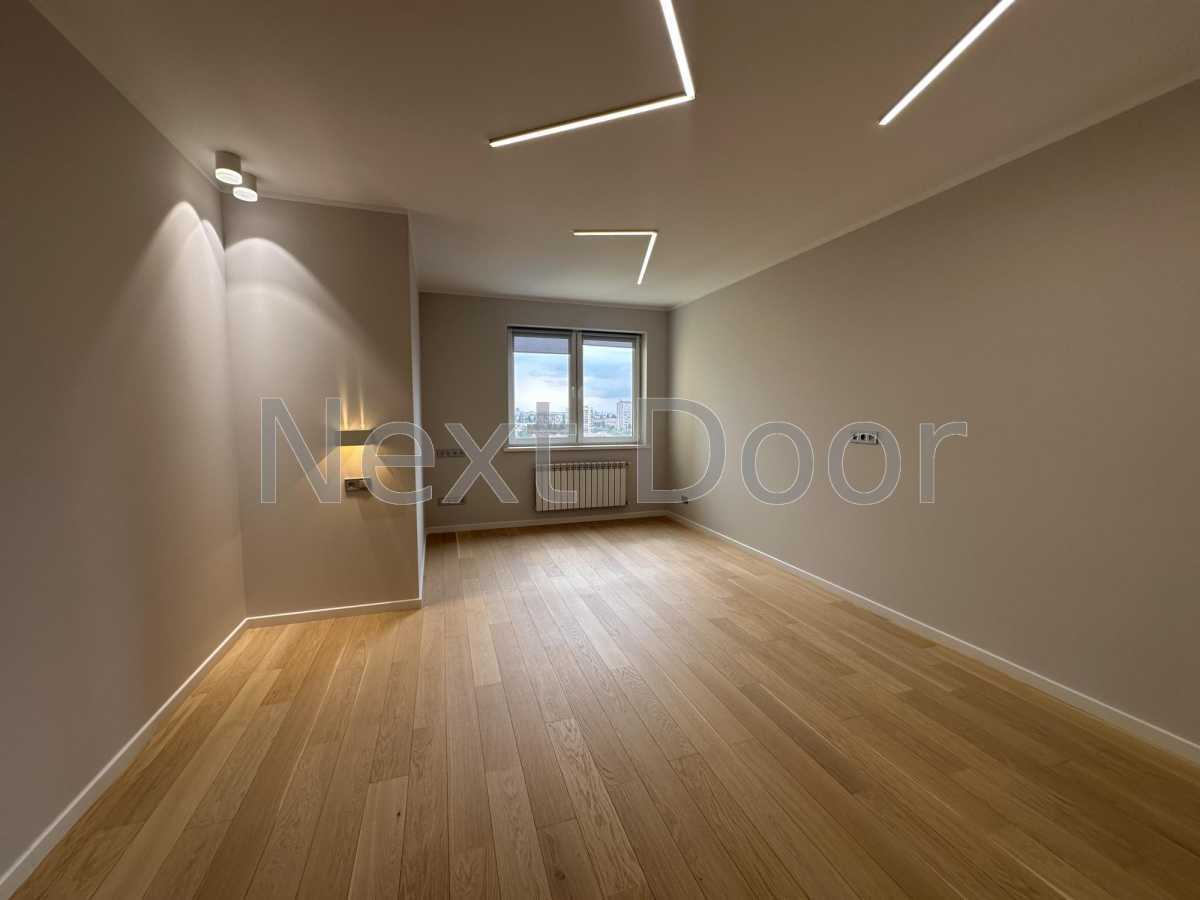 Продаж 3-кімнатної квартири 108.2 м², Вацлава Гавела бул., 9