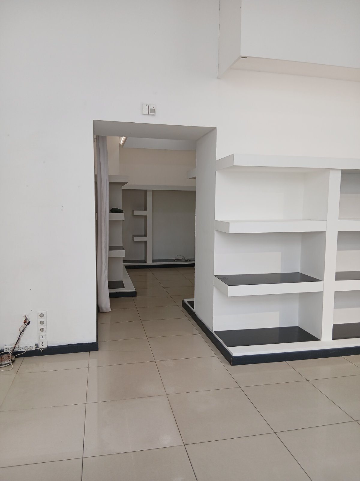 Аренда магазина 122 м², Шота Руставели ул., 21