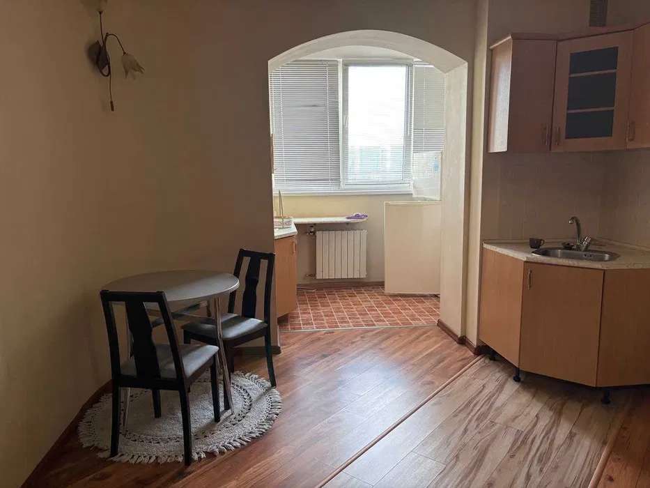 Оренда 2-кімнатної квартири 47 м², Павла Тичини просп., 16/2