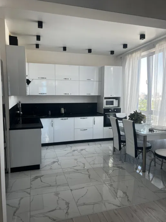 Продажа 3-комнатной квартиры 86 м², Толбухина ул.