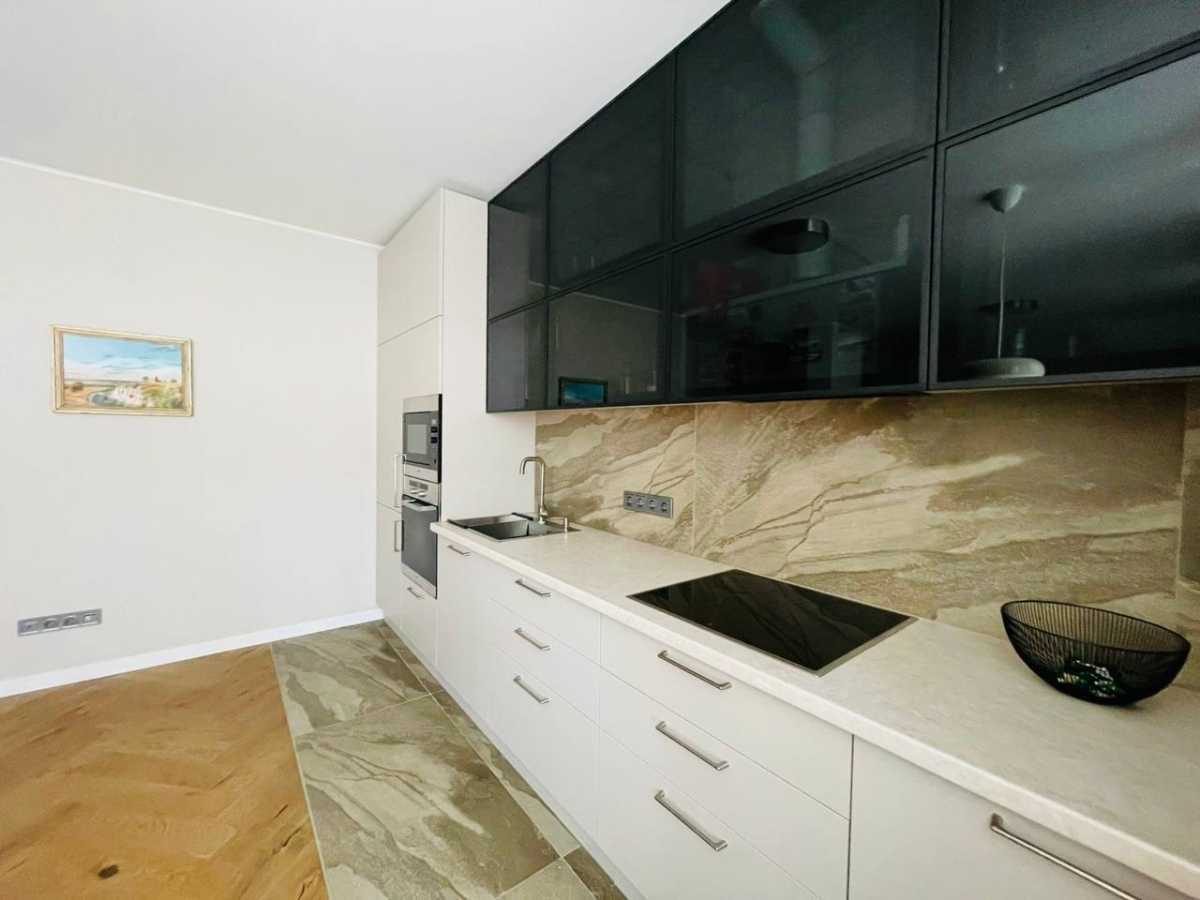 Продажа 1-комнатной квартиры 51 м², Степана Бандеры просп., 27