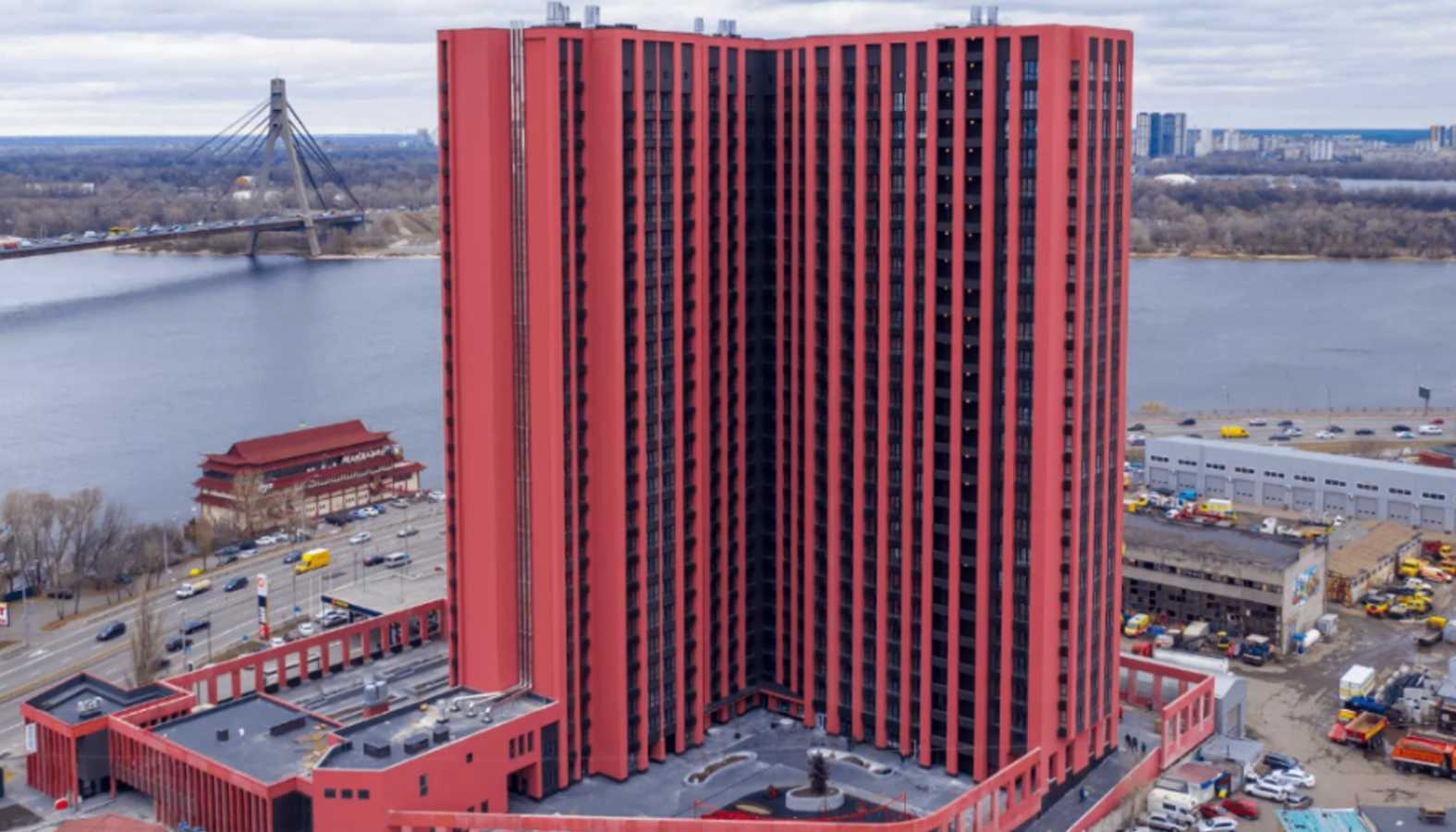 Продажа 1-комнатной квартиры 51 м², Степана Бандеры просп., 27