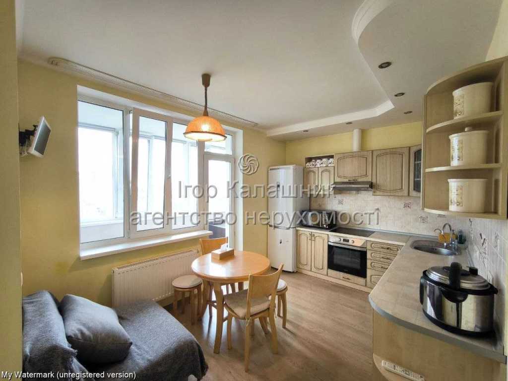 Продажа 1-комнатной квартиры 57 м², Вышгородская ул., 45А/2