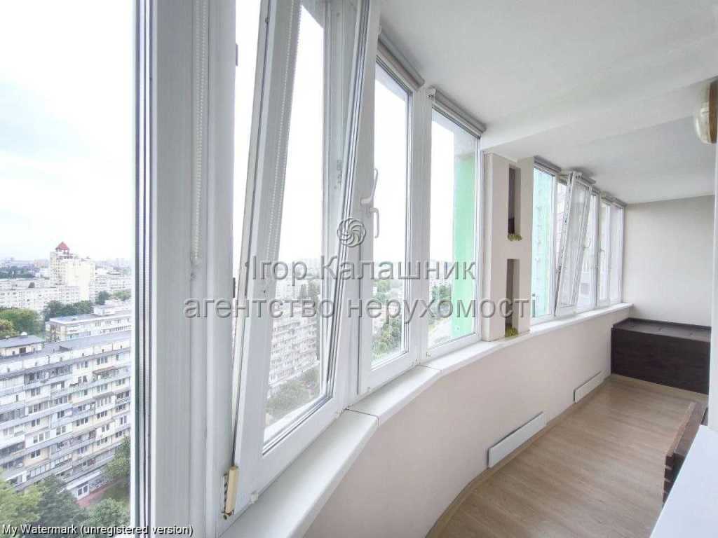 Продажа 1-комнатной квартиры 57 м², Вышгородская ул., 45А/2