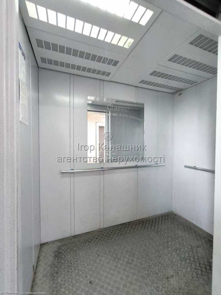 Продажа 1-комнатной квартиры 57 м², Вышгородская ул., 45А/2