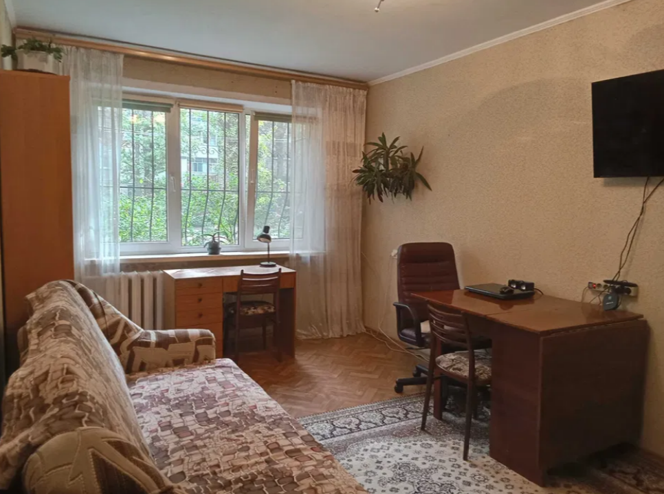 Продаж 3-кімнатної квартири 62 м², Небесної сотні просп.