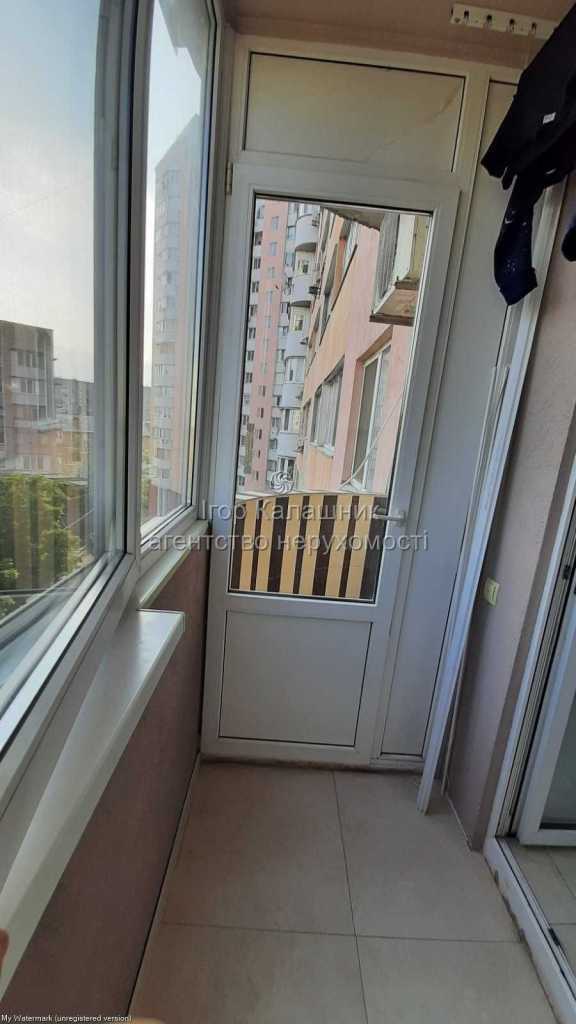 Продажа 2-комнатной квартиры 63.6 м², Бориспольская ул., 6