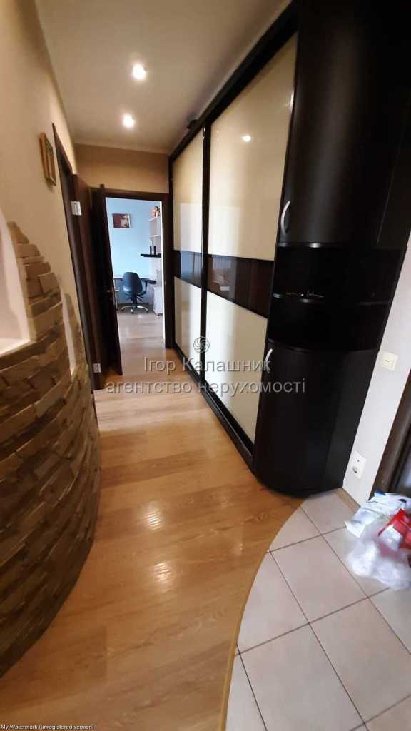 Продажа 2-комнатной квартиры 63.6 м², Бориспольская ул., 6