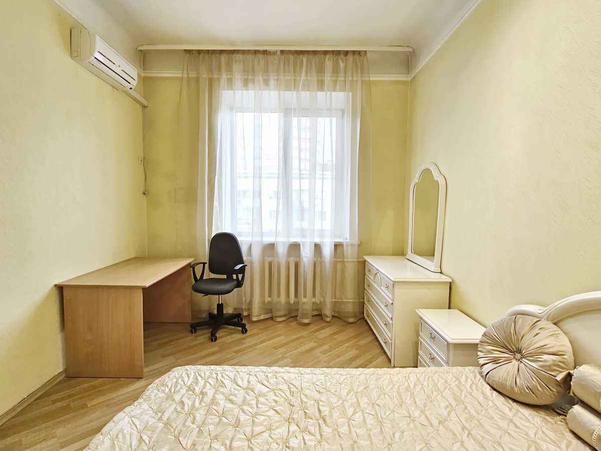 Аренда 2-комнатной квартиры 70 м², Большая Васильковская ул., 132