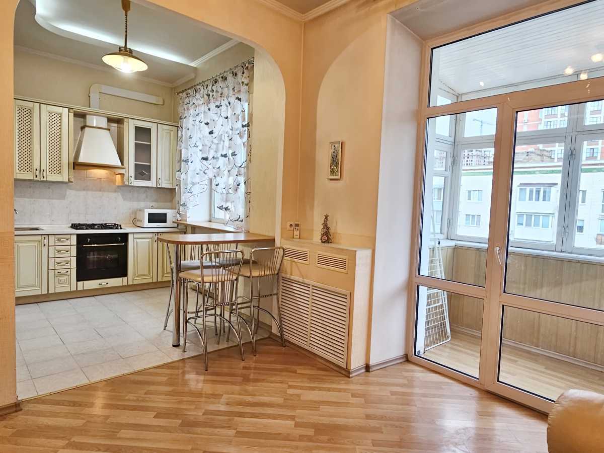 Аренда 2-комнатной квартиры 70 м², Большая Васильковская ул., 132