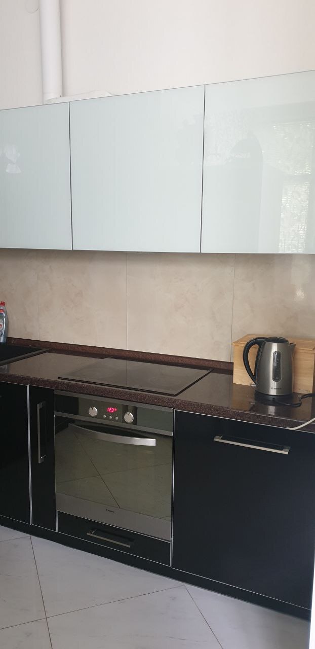 Продаж 2-кімнатної квартири 88 м², Сумська вул., 77/79