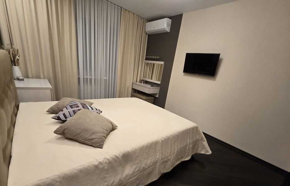 Продажа 2-комнатной квартиры 75 м², Василия Порика просп., 9