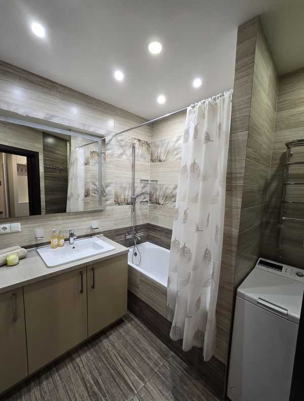 Продажа 2-комнатной квартиры 75 м², Василия Порика просп., 9
