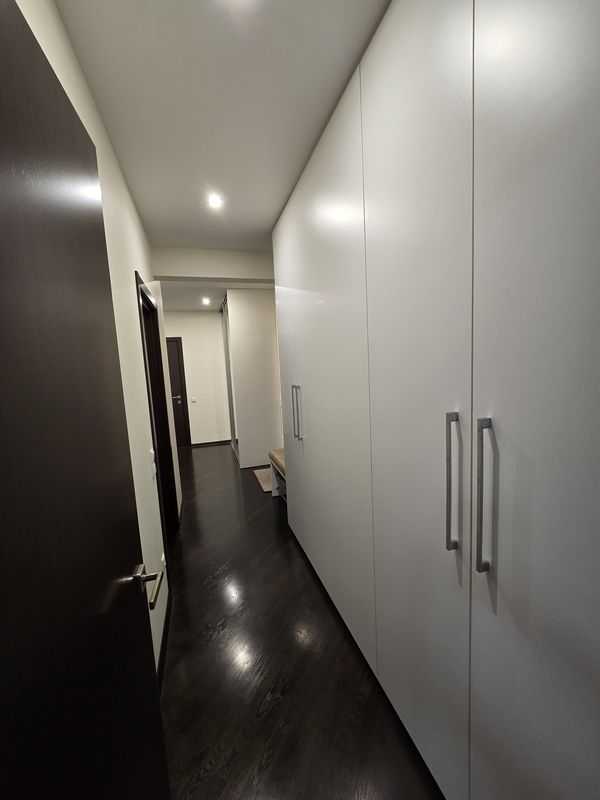 Продажа 2-комнатной квартиры 75 м², Василия Порика просп., 9