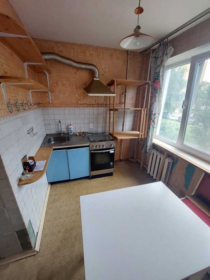Продажа 3-комнатной квартиры 66 м², Иорданская ул., 24