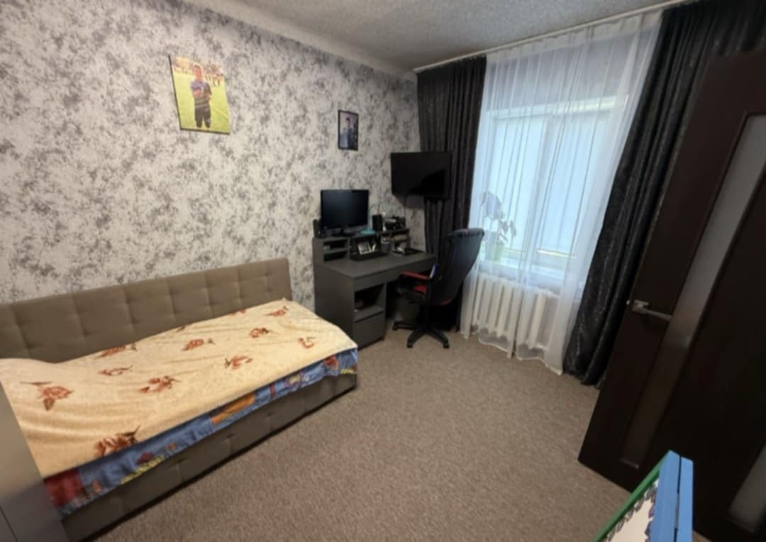 Продаж 2-кімнатної квартири 45 м², Михайла Калмикова вул.