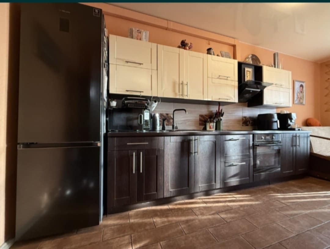Продаж 1-кімнатної квартири 46 м², Привокзальна вул.