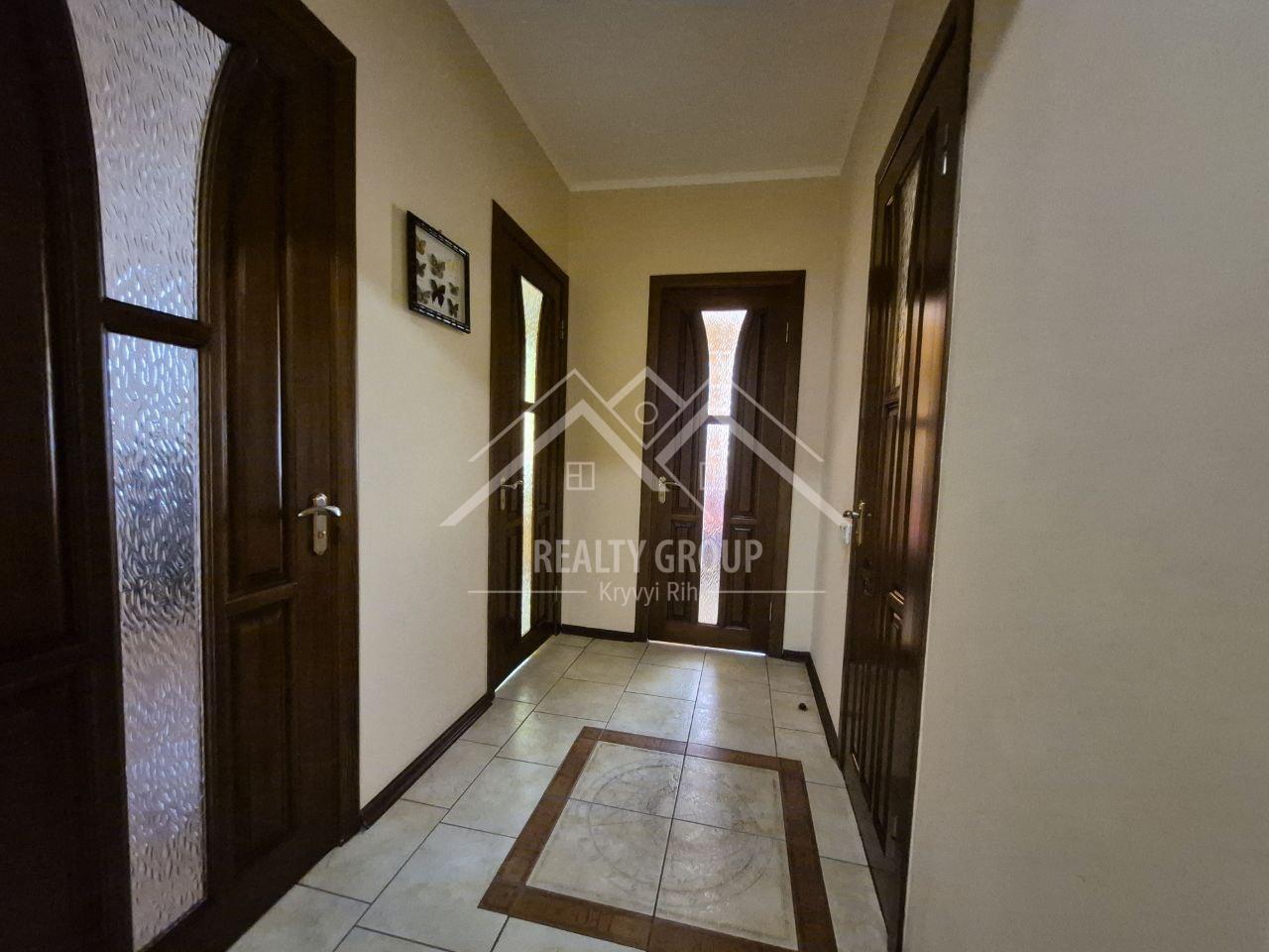 Продаж 3-кімнатної квартири 72 м², Миколи Світальського вул.