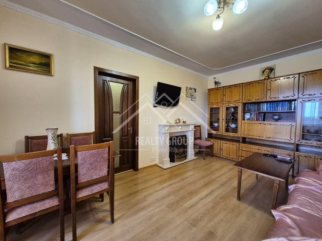 Продаж 3-кімнатної квартири 72 м², Миколи Світальського вул.
