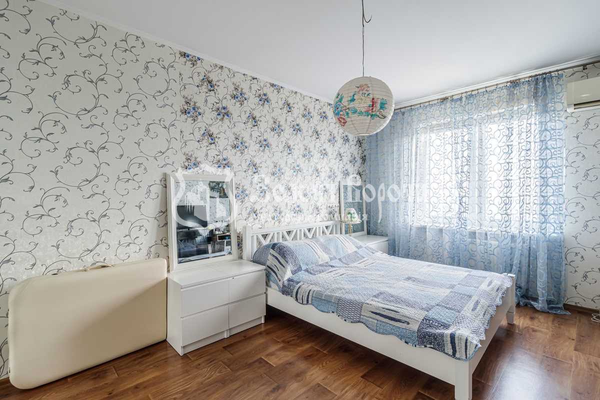 Продажа 1-комнатной квартиры 49 м², Науки просп., 60а