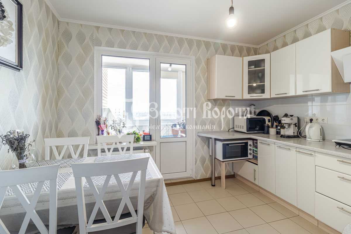 Продажа 1-комнатной квартиры 49 м², Науки просп., 60а