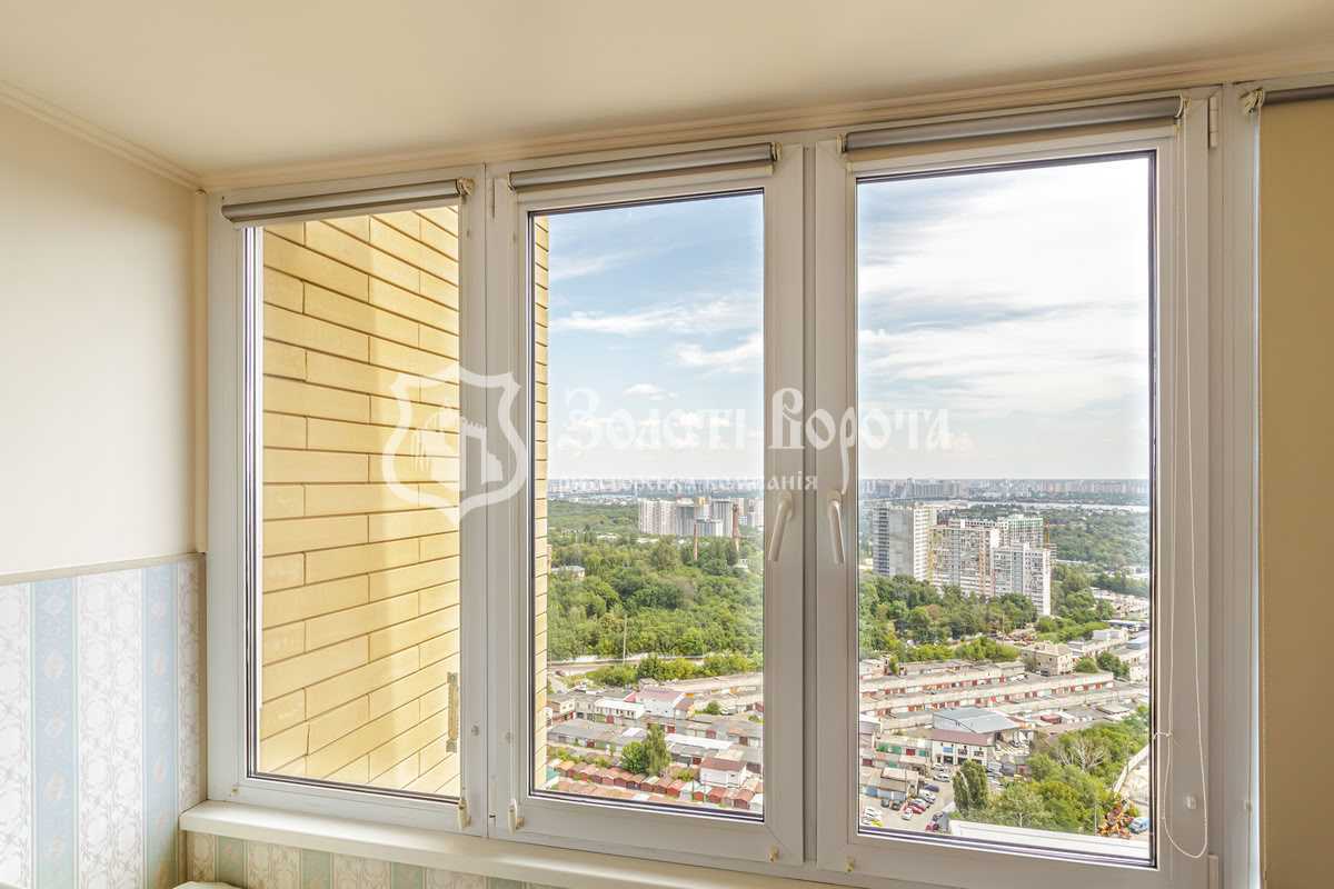 Продажа 1-комнатной квартиры 49 м², Науки просп., 60а