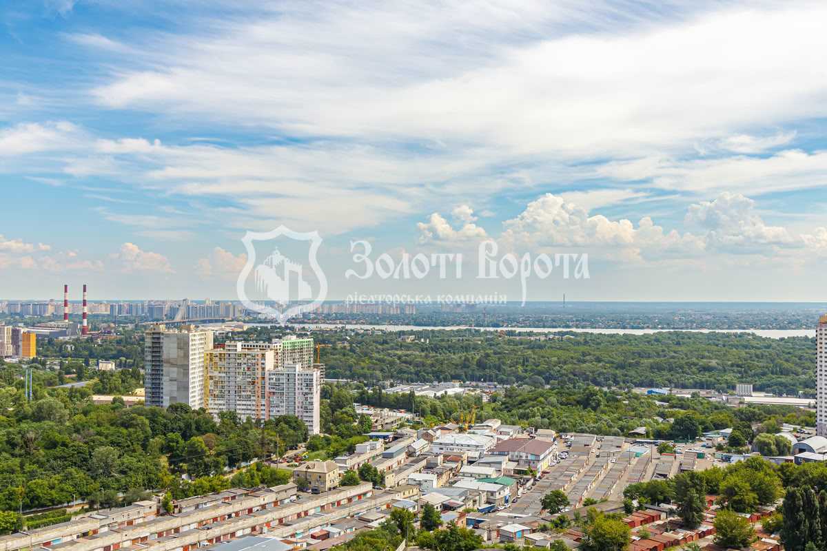 Продажа 1-комнатной квартиры 49 м², Науки просп., 60а