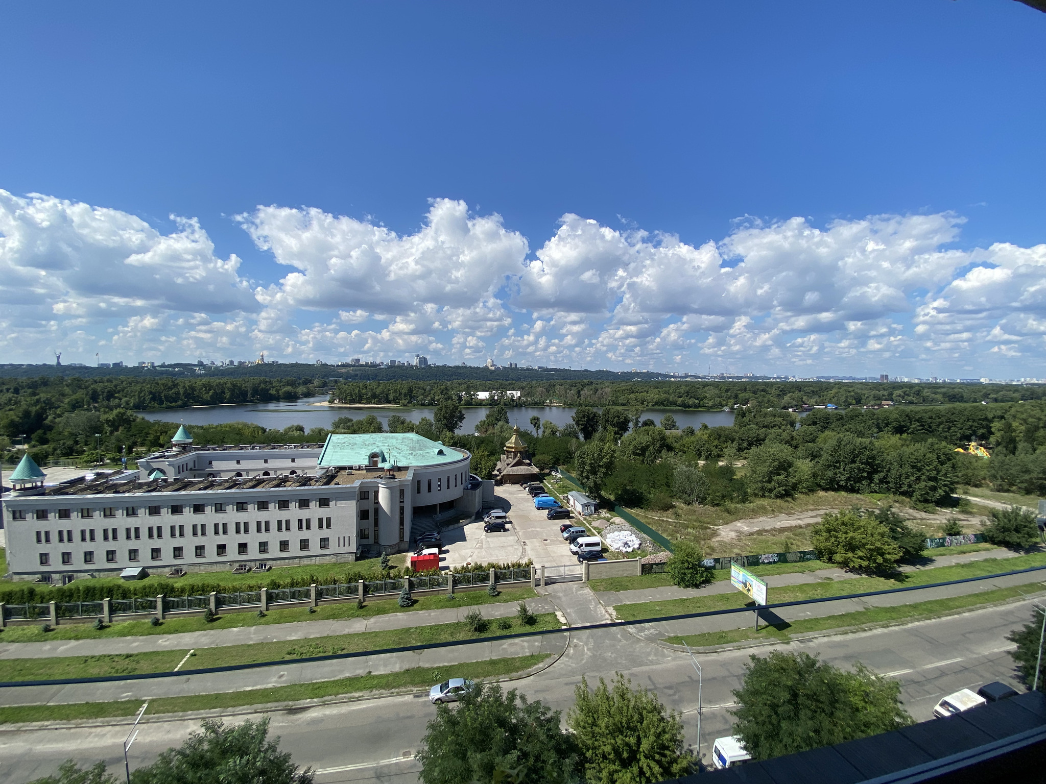 Продажа 5-комнатной квартиры 222 м², Никольско-Слободская ул., 4Д