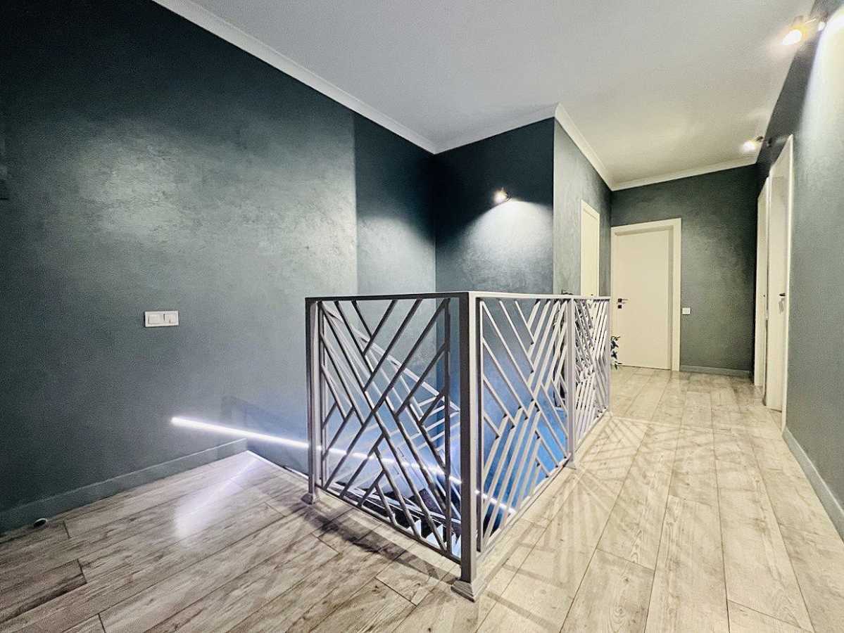 Продажа 3-комнатной квартиры 85 м², Сергея Данченко ул., 32А