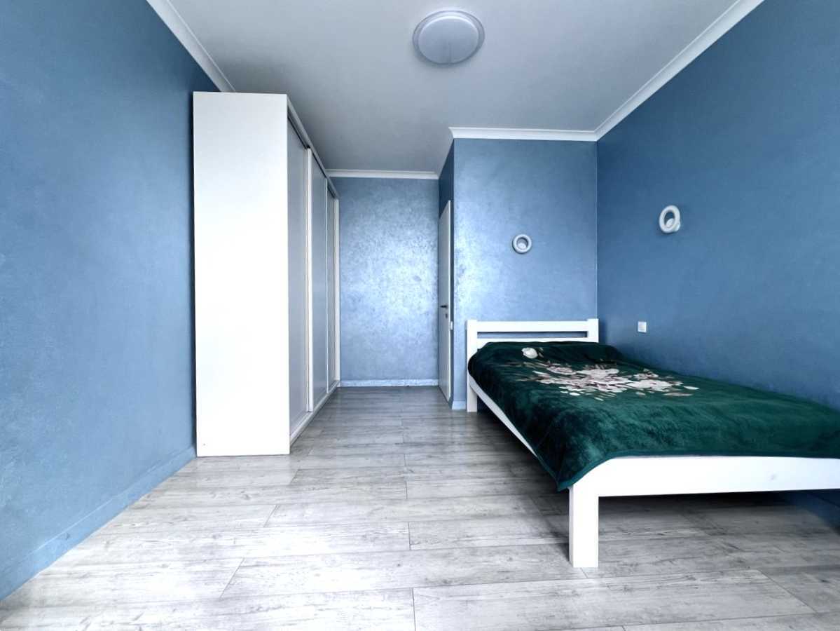 Продажа 3-комнатной квартиры 85 м², Сергея Данченко ул., 32А