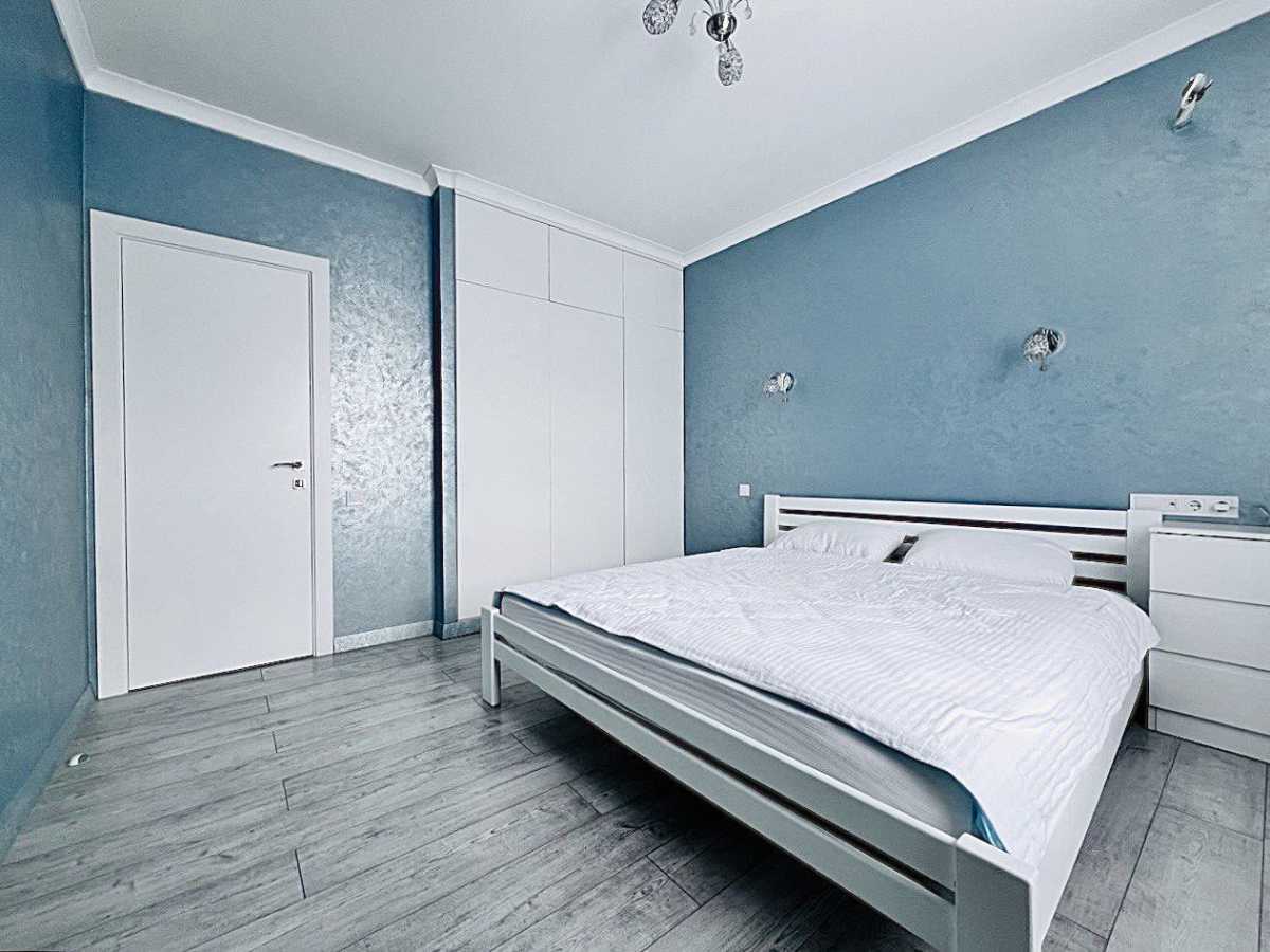 Продажа 3-комнатной квартиры 85 м², Сергея Данченко ул., 32А