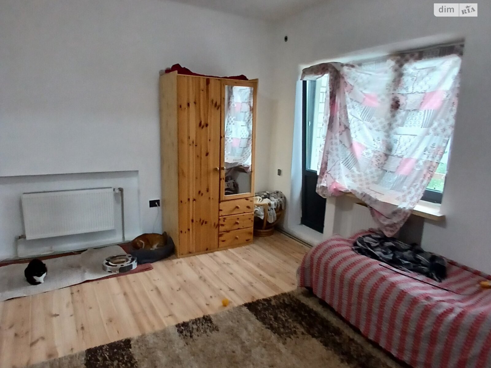 Продаж будинку 216 м²