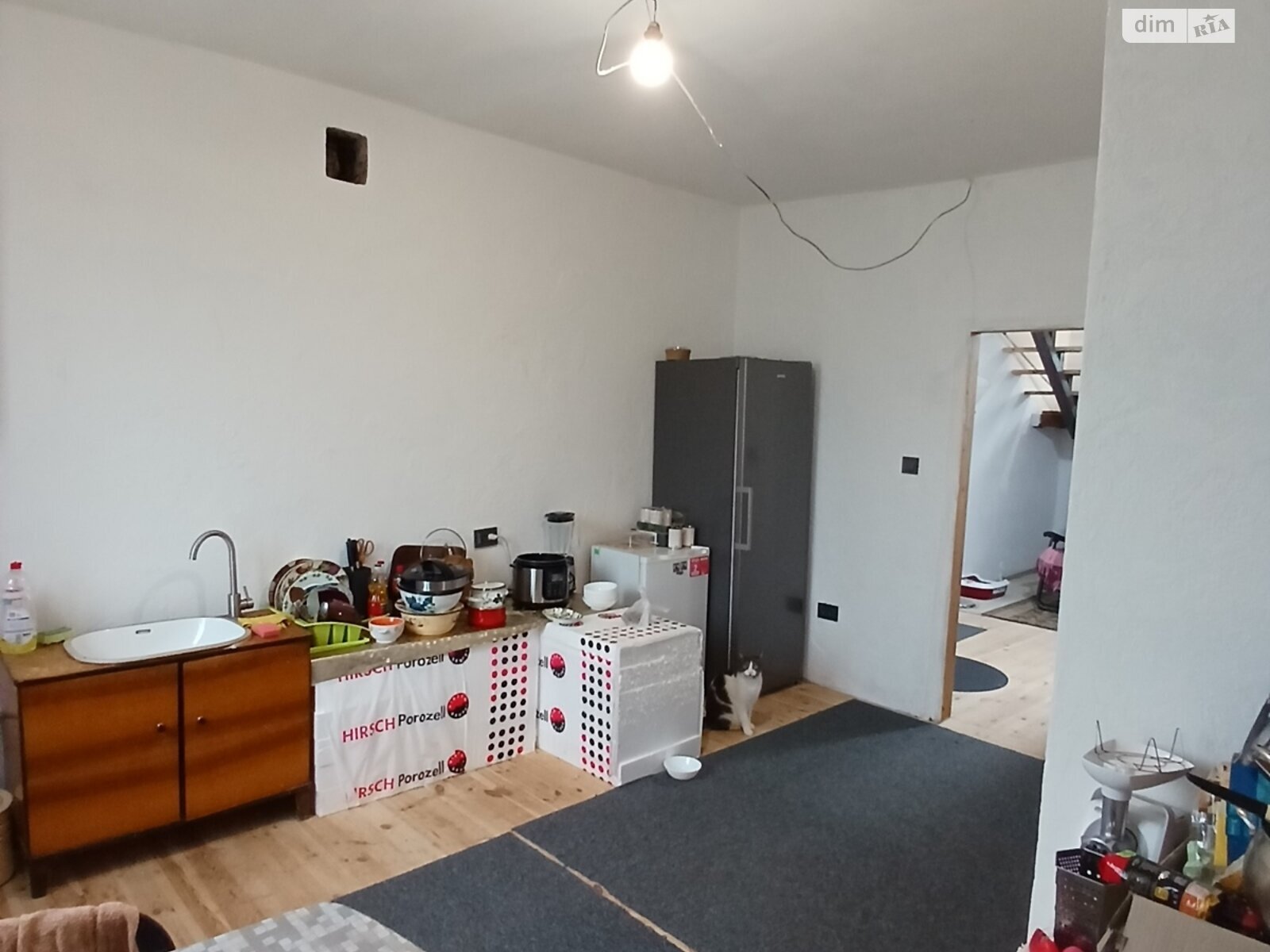 Продаж будинку 216 м²