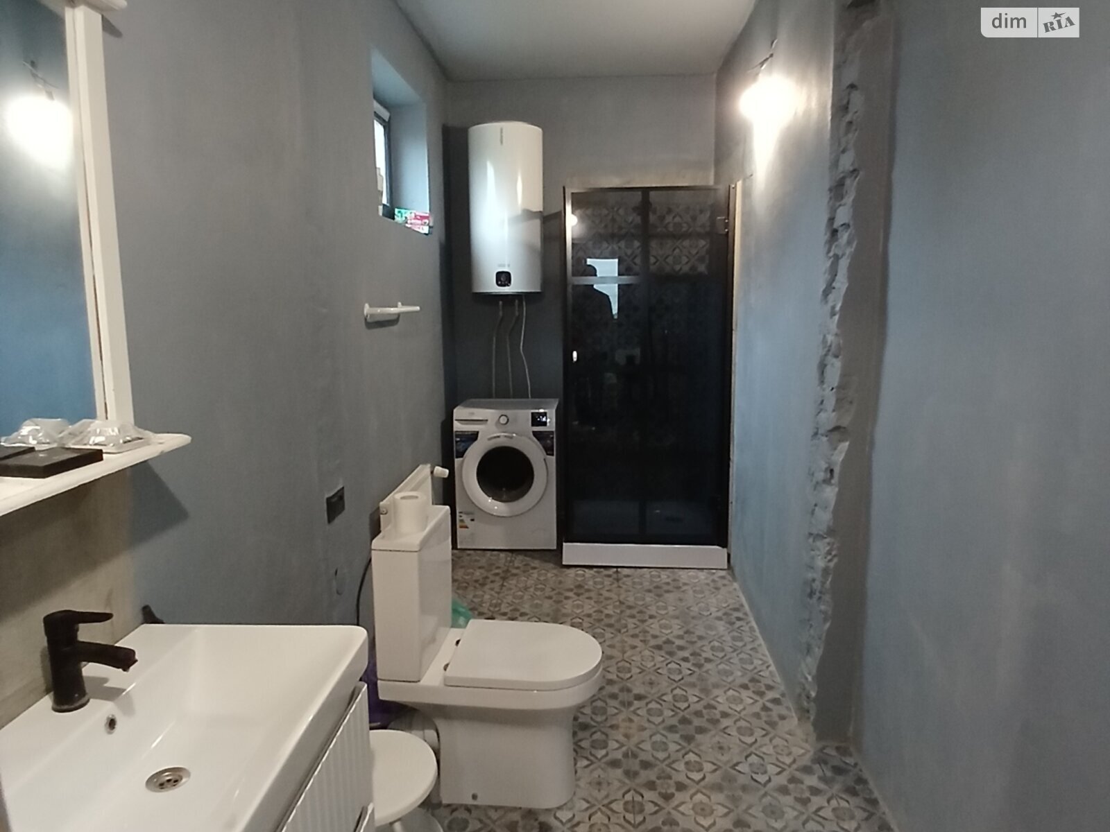 Продаж будинку 216 м²