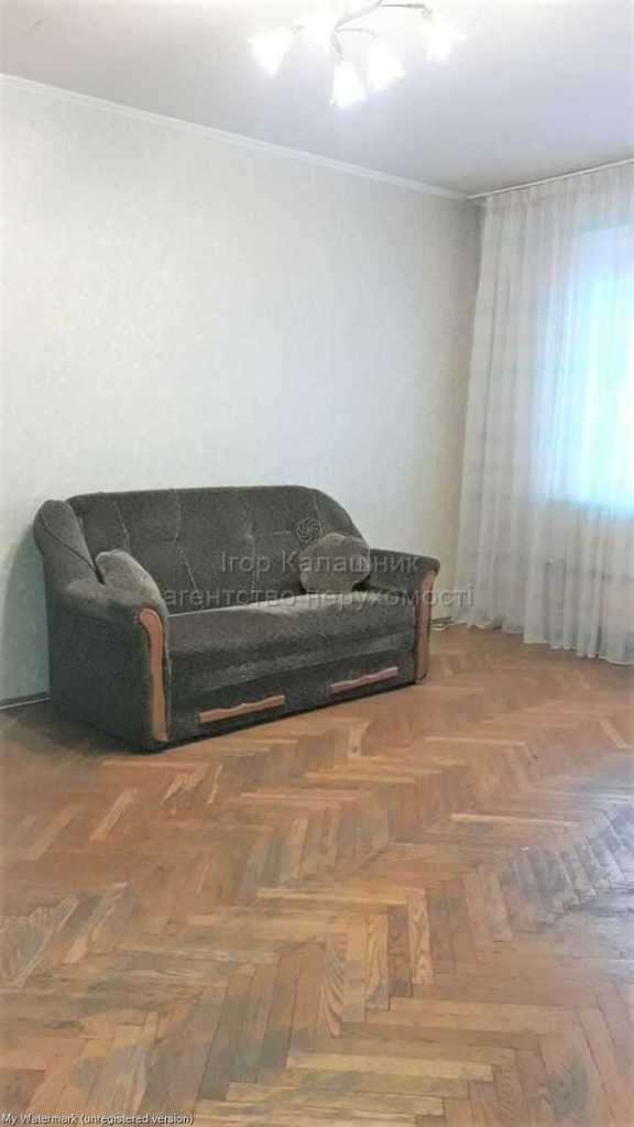 Продажа 1-комнатной квартиры 45 м², Ревуцкого ул., 42Б