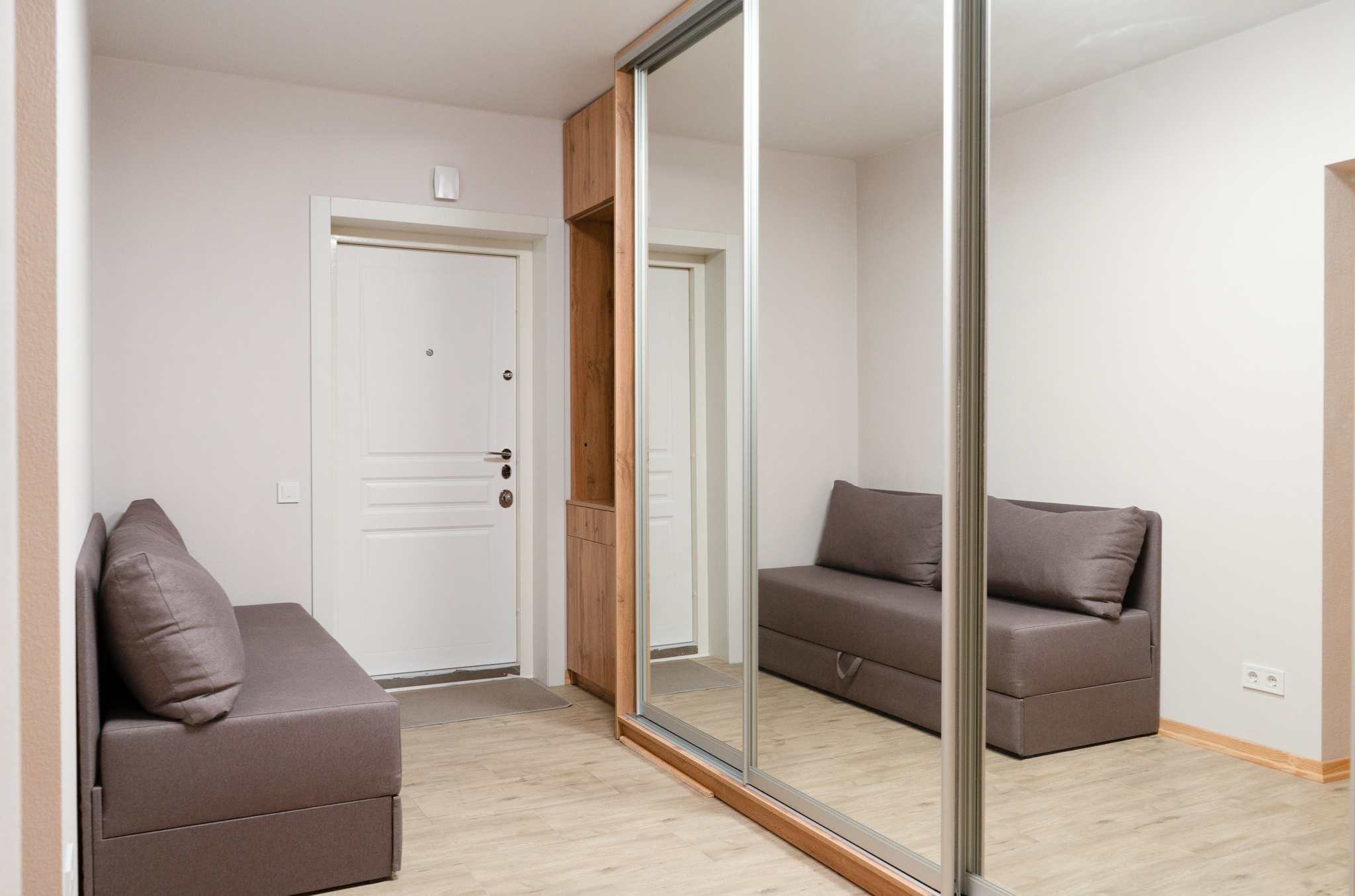 Продажа 2-комнатной квартиры 77.5 м², Боголюбова ул., 23