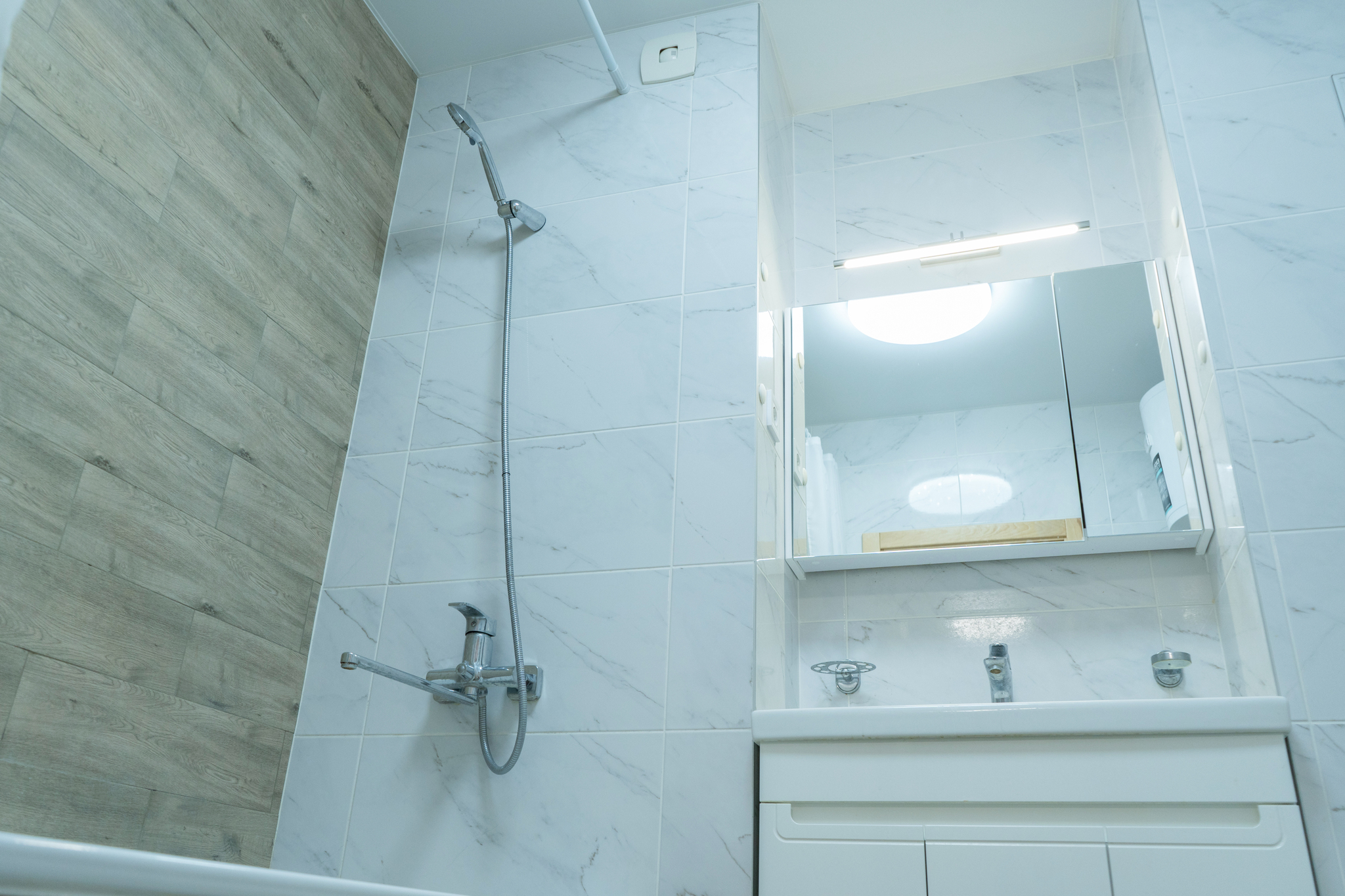Продажа 2-комнатной квартиры 77.5 м², Боголюбова ул., 23