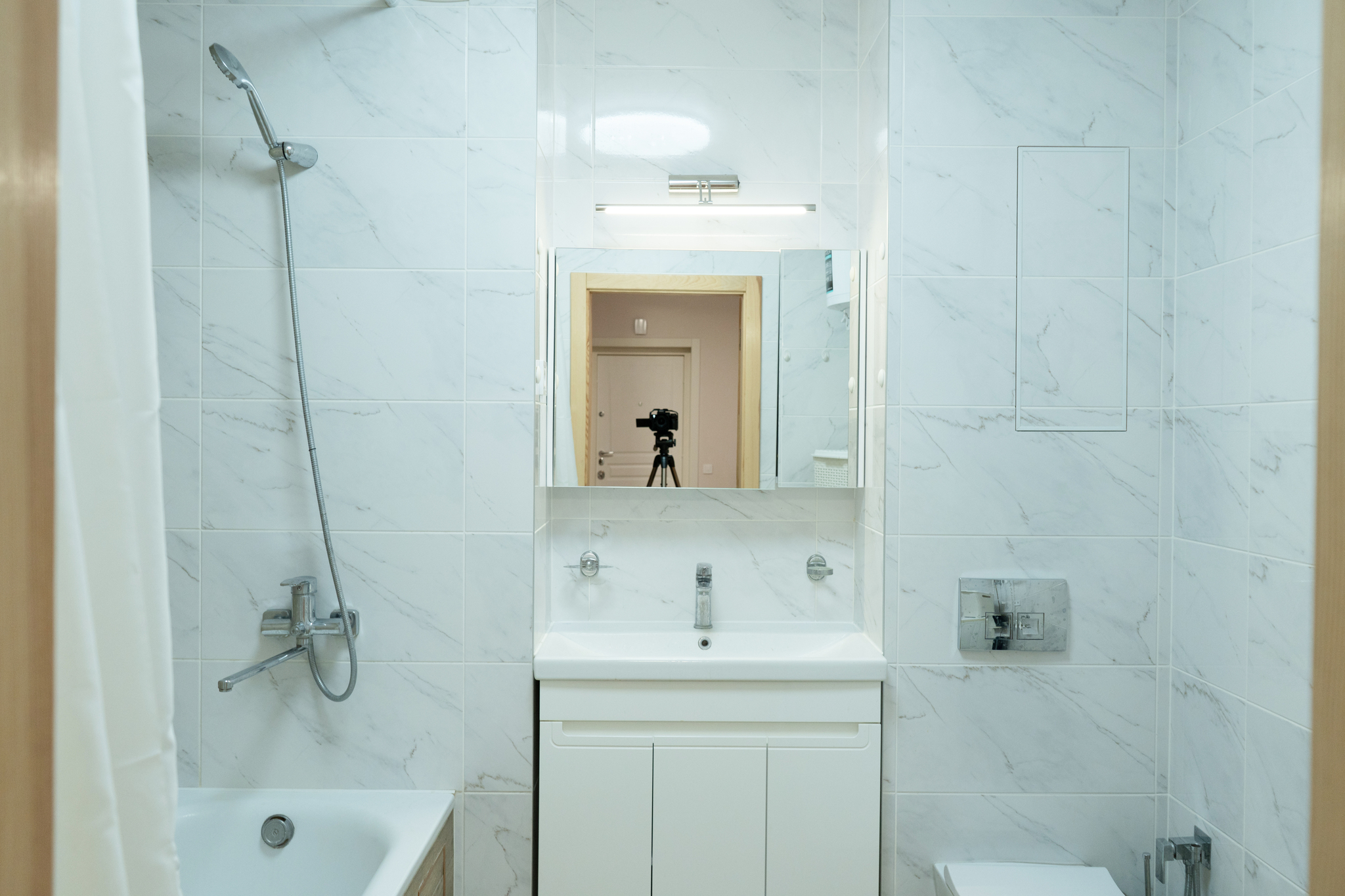 Продажа 2-комнатной квартиры 77.5 м², Боголюбова ул., 23