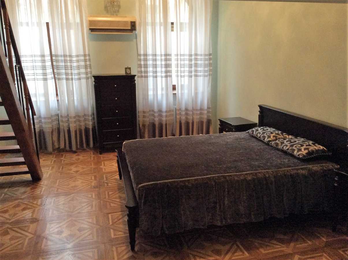 4-комнатная квартира посуточно 200 м², Лермонтовский пер., 13