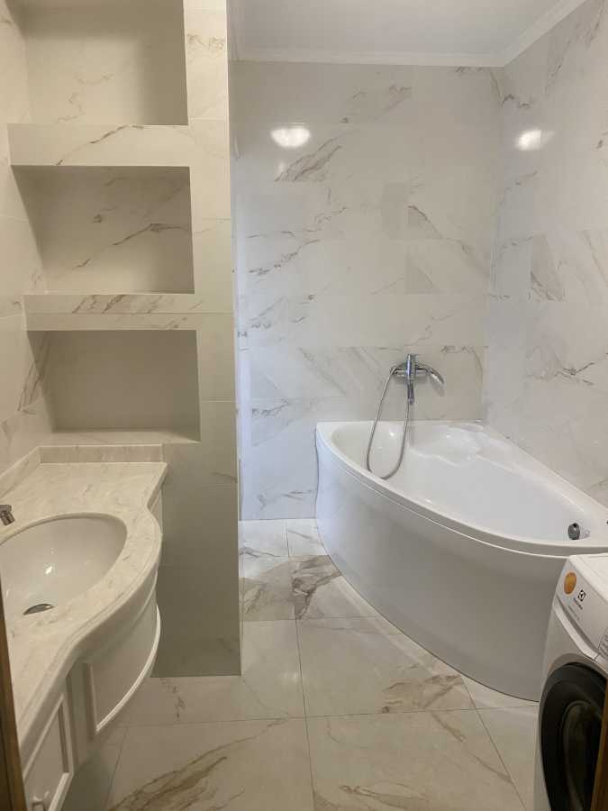 4-комнатная квартира посуточно 200 м², Лермонтовский пер., 13
