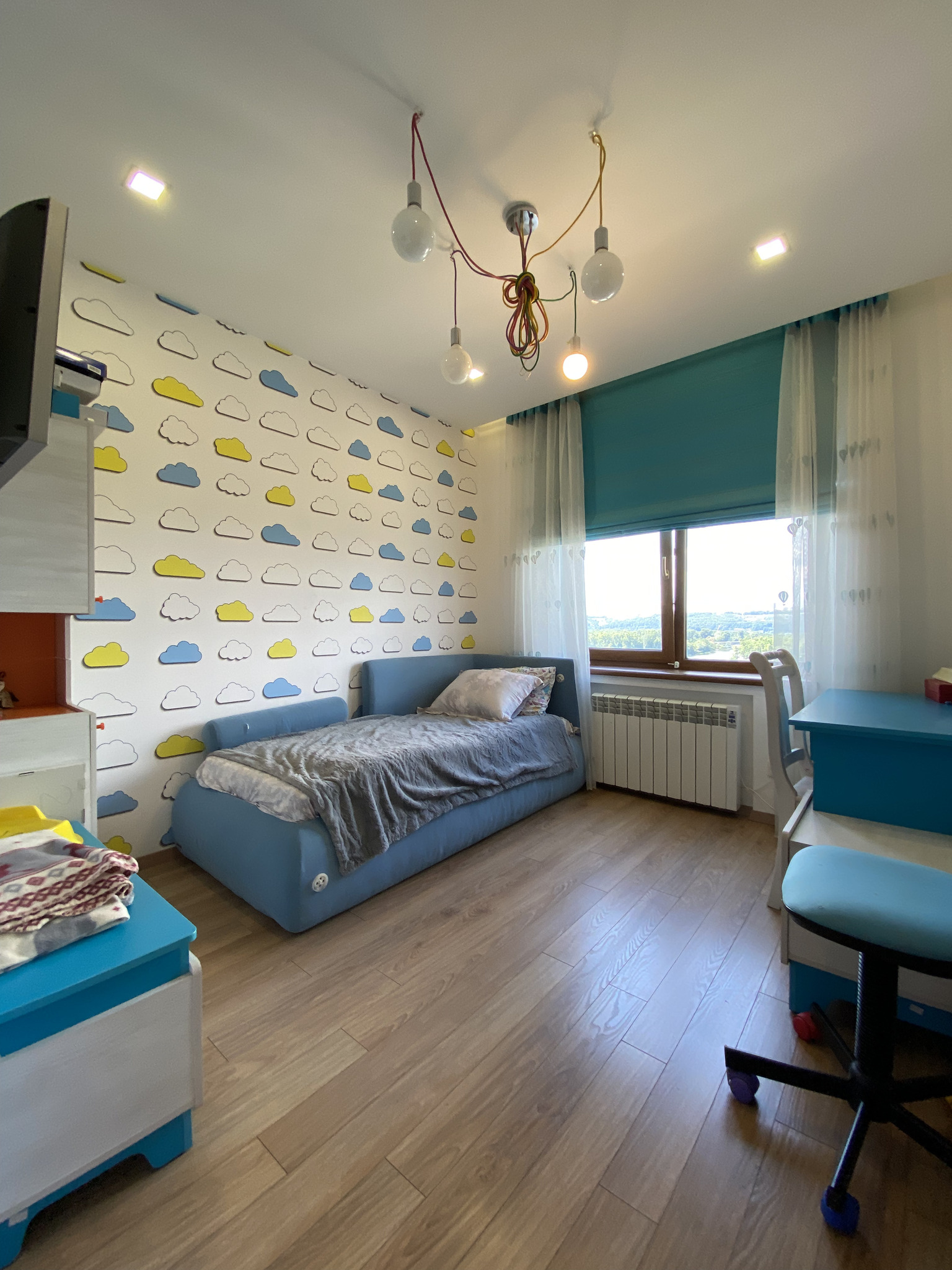 Продаж 4-кімнатної квартири 222 м², Микільсько-Слобідська вул., 4Д