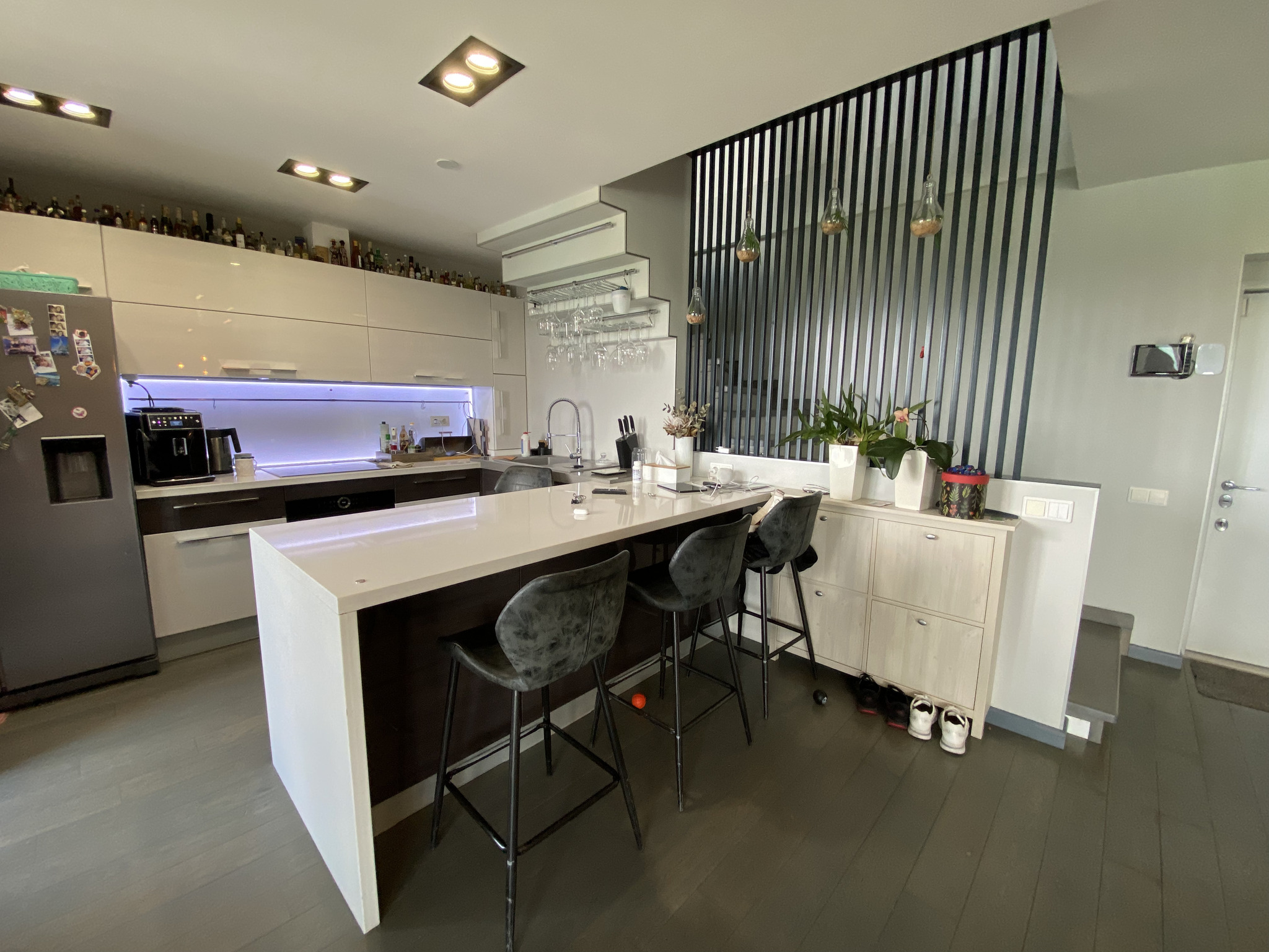 Продаж 4-кімнатної квартири 222 м², Микільсько-Слобідська вул., 4Д