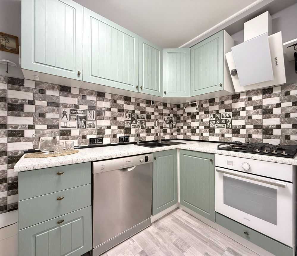 Продаж 2-кімнатної квартири 45.5 м², Павла Тичини просп., 9