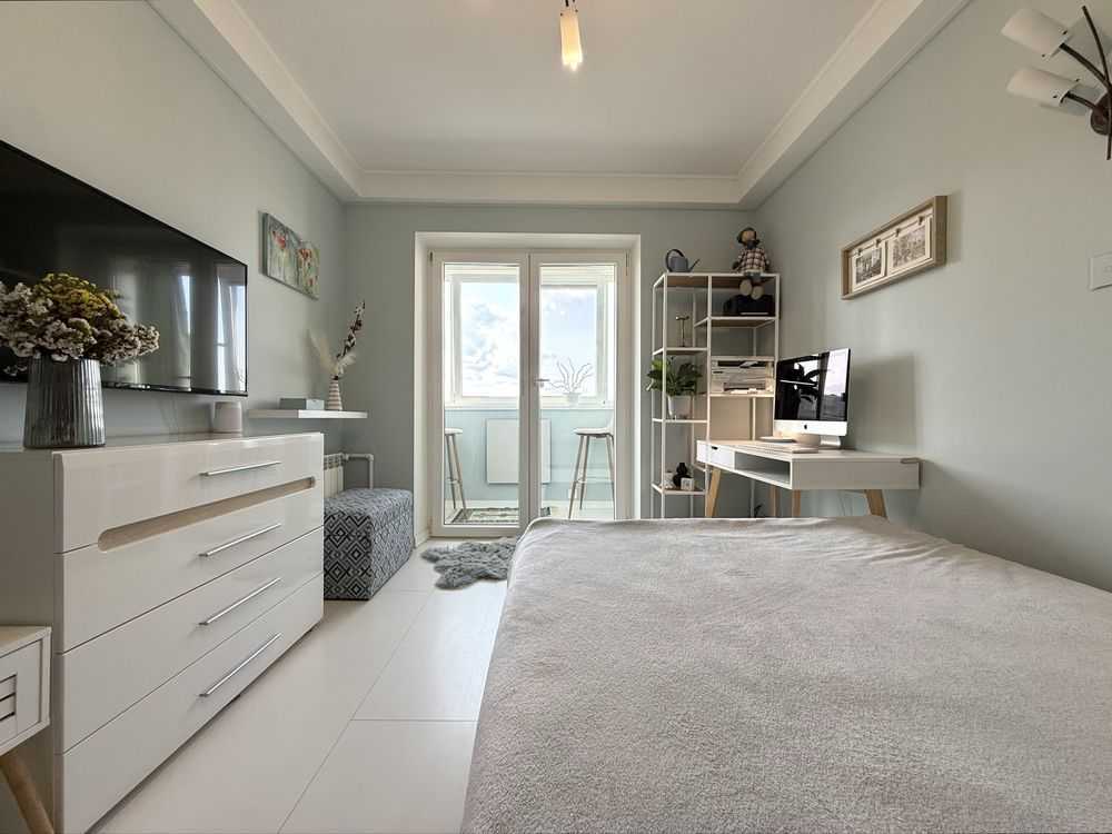 Продаж 2-кімнатної квартири 45.5 м², Павла Тичини просп., 9