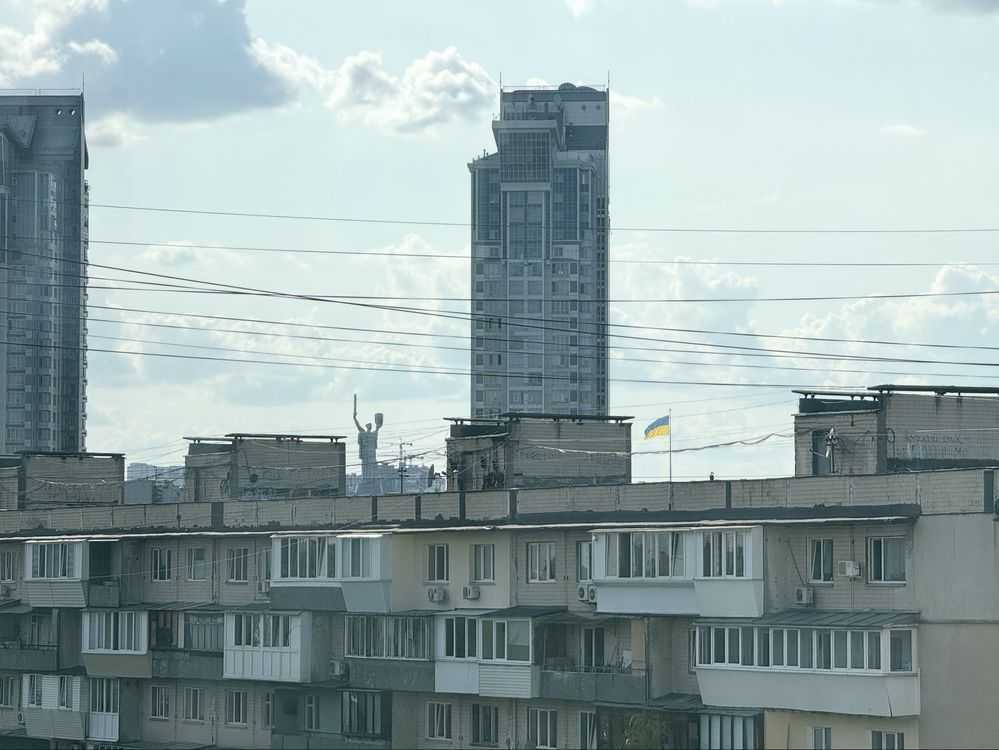 Продаж 2-кімнатної квартири 45.5 м², Павла Тичини просп., 9