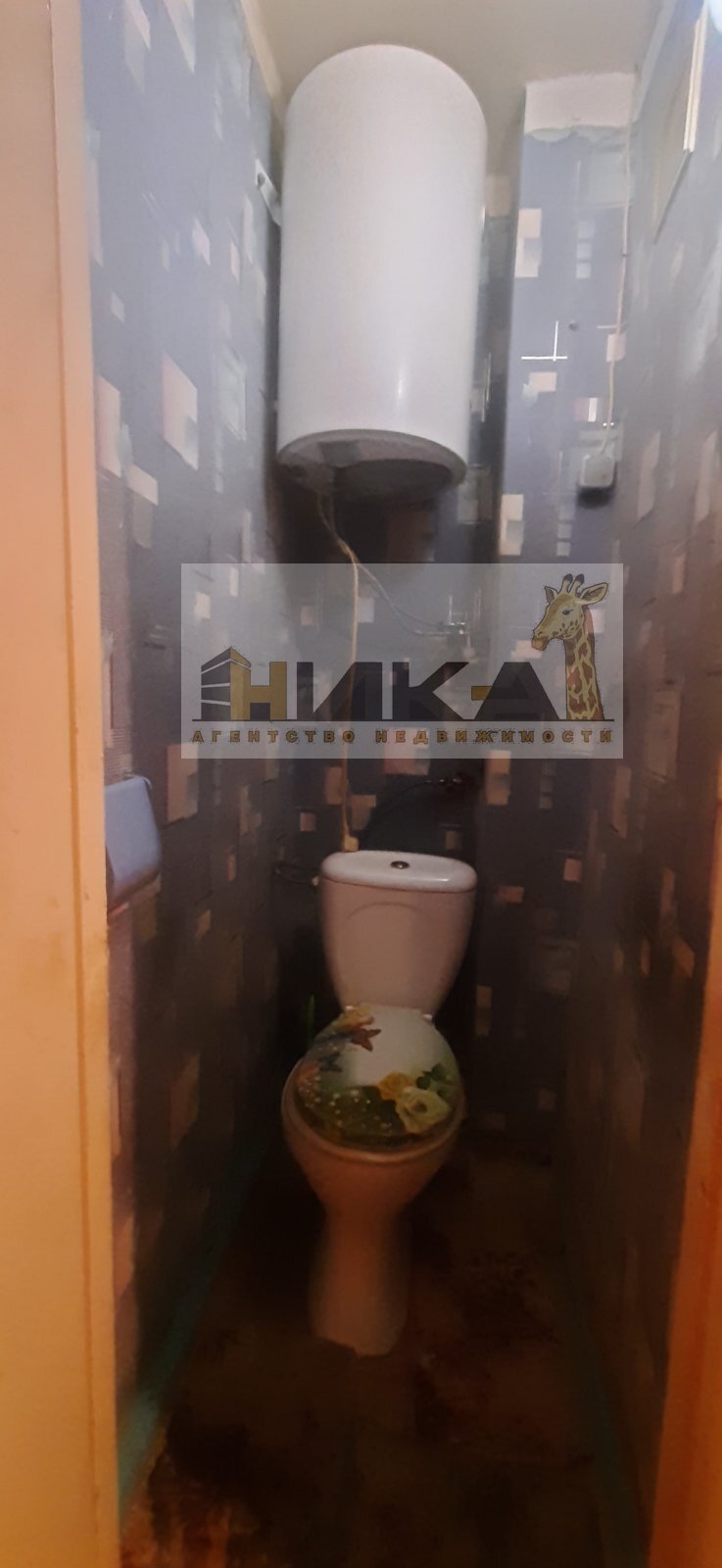 Продажа 2-комнатной квартиры 42 м², Парамонова ул.