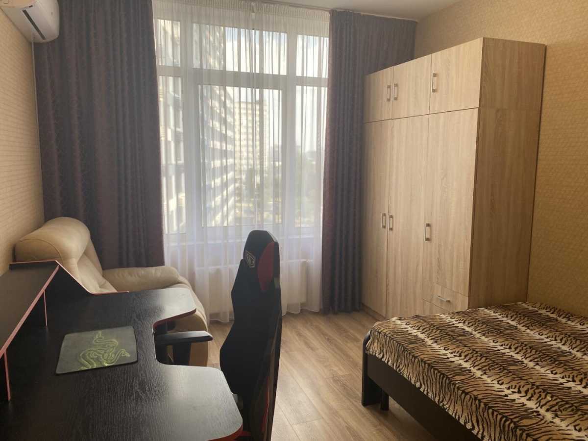Продажа 3-комнатной квартиры 88 м², Евгения Сверстюка ул., 6А