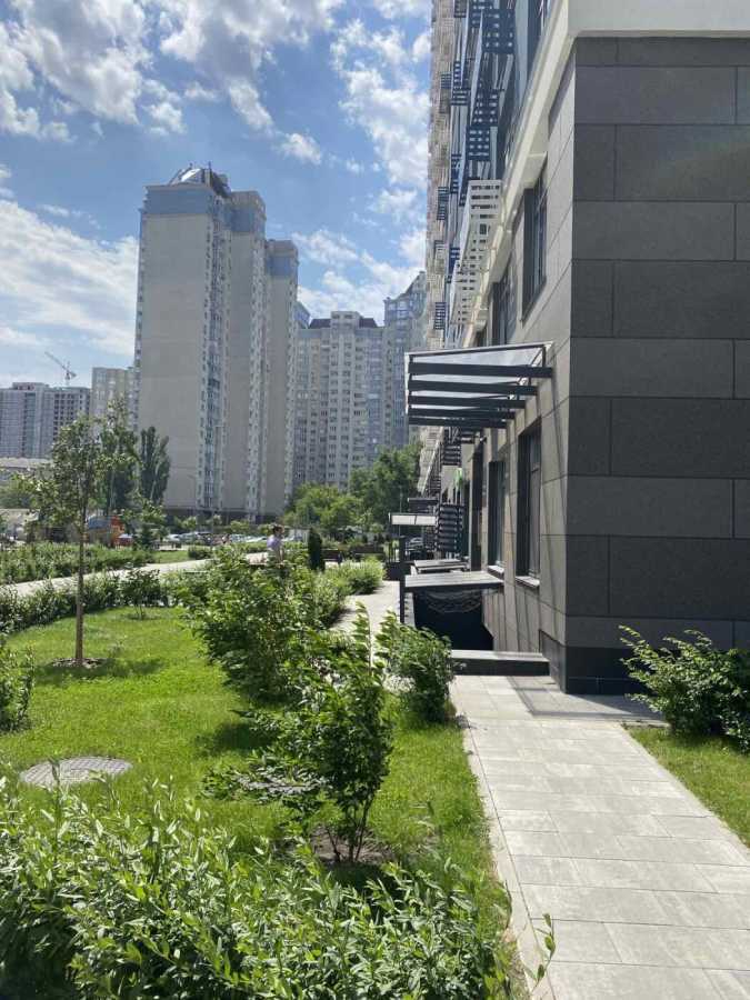 Продажа 3-комнатной квартиры 88 м², Евгения Сверстюка ул., 6А