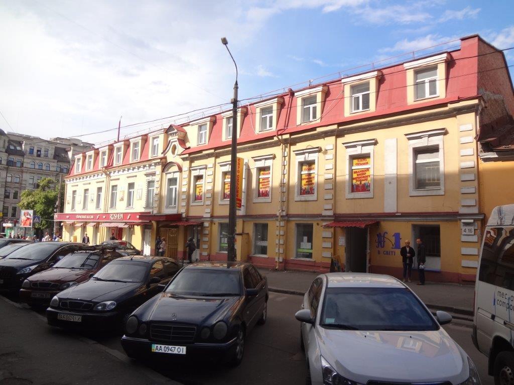 Продаж офісу 172 м², Верхній Вал вул.