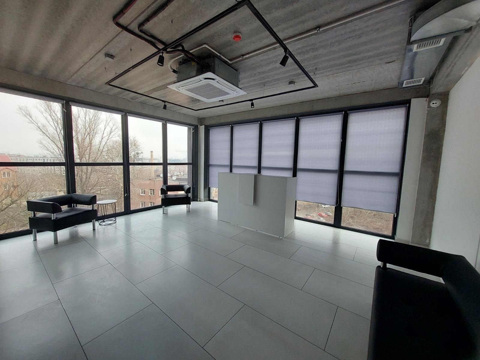 Продажа бизнес-центра 2700 м², Нижнеюрковская ул.